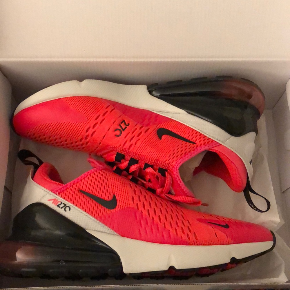 Nike Air Max 270
